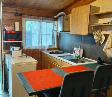 Etang Sale Les Bains Apartment | La Brise