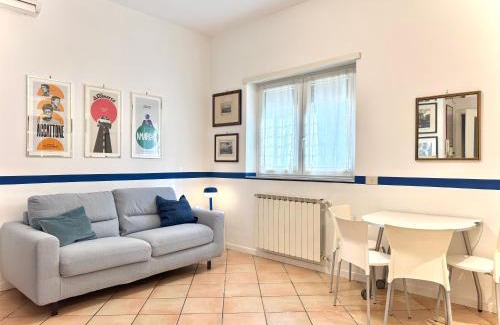 Quartiere XV Della Vittoria Apartment | La Casa Blu