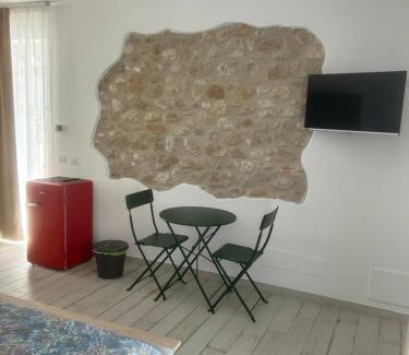 Formia House | LA CASA DI PIETRA
