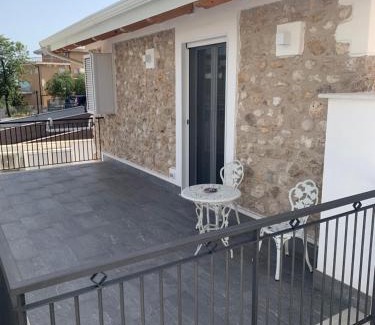 Formia House | LA CASA DI PIETRA