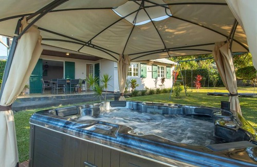 Petite-Ile House | La Case des Camomilles