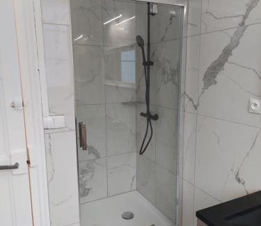 Blois Apartment | La Chambre des Sorciers