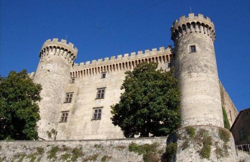 Lake Bracciano Apartment | La Colombaia Nel Castello