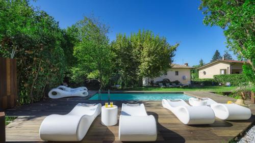 Pietrasanta Villa | LA DAMA DEL BOSCO 8&3, Emma Villas