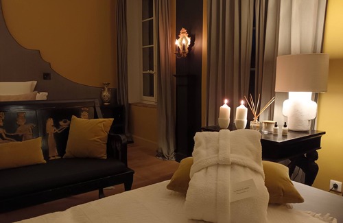 Avignon City Centre Bed & Breakfast | La Divine Comédie - Suites Deluxe