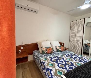 Grand-Bourg Apartment | La Gaëline - Wifi, Accès Piscine & Plage
