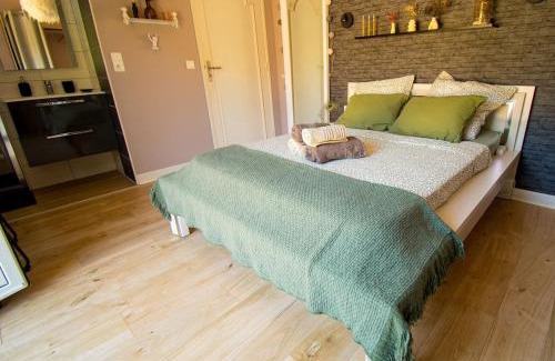 Saussens Bed & Breakfast | La Grande Arche de Gaïa