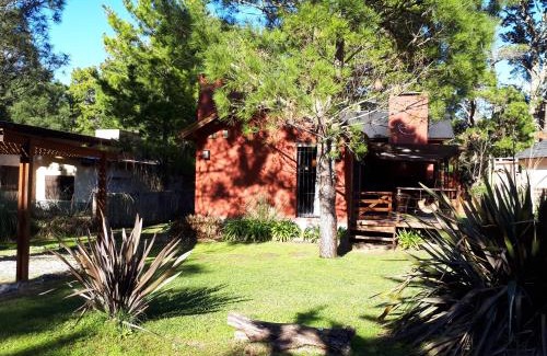 Mar de Las Pampas House | La Gringa, un espacio único en el medio del bosque