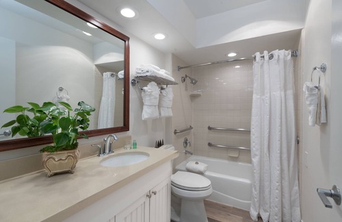 La Jolla Shores Resort | La Jolla Beach and Tennis Club