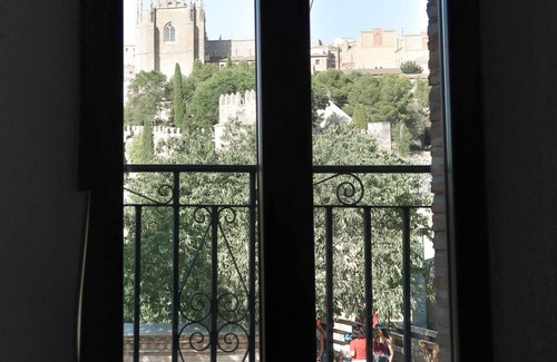 Toledo Apartment | La Leyenda de la Cava