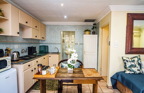 Umhlanga Bed & Breakfast | La Loggia B&B