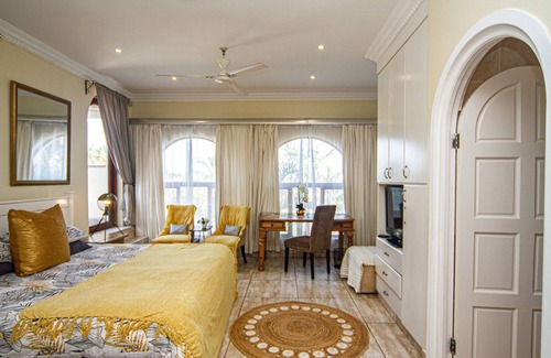 Umhlanga Bed & Breakfast | La Loggia B&B