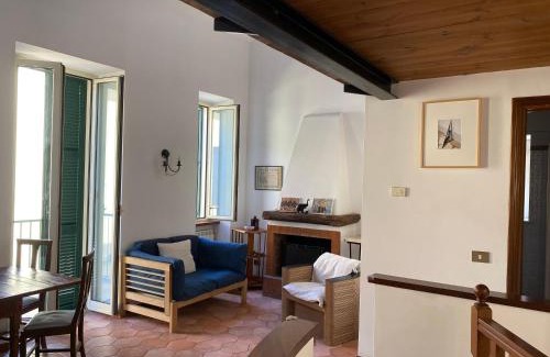 Castel Gandolfo Apartment | La luce del borgo