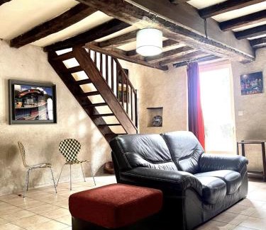 La Celette House | La Maison du Bout du Monde pour 6 personnes - Gîte en transition