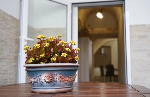 Mesagne House | La Naca dei Messapi Holiday Home