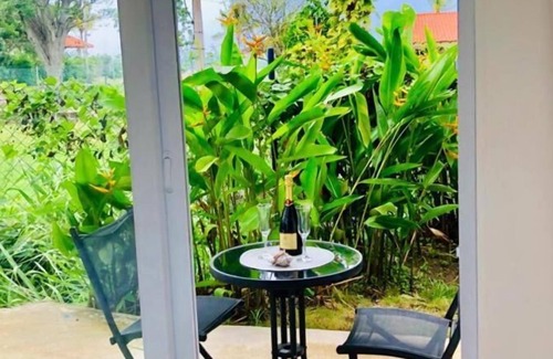 El Farallon del Chiru House | La Perla de Farallon Bed and Breakfast