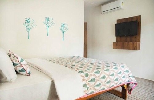Morjim Hotel | La Perla Resort By Circle Hotels&Resort
