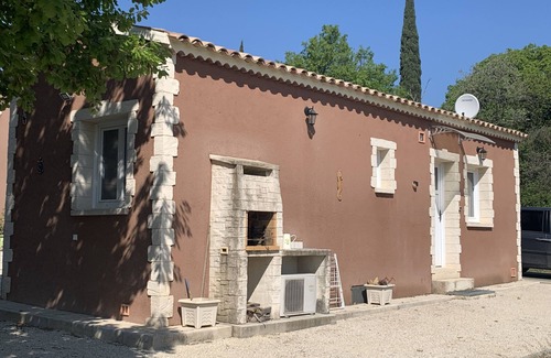 Connaux House | La Petite Maison Dans la Vigne