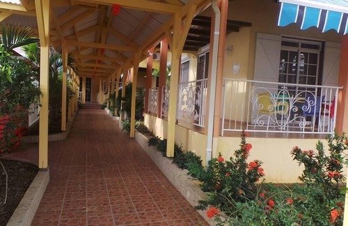 Pointe-Noire Hotel | La Pointe D'Argent
