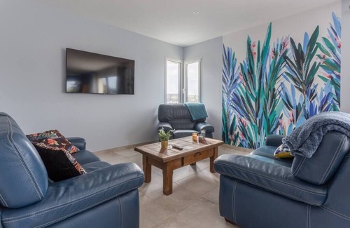Saint-Come-de-Fresne Apartment | La Proue, Appt Avec Terrasse à 60m de la mer
