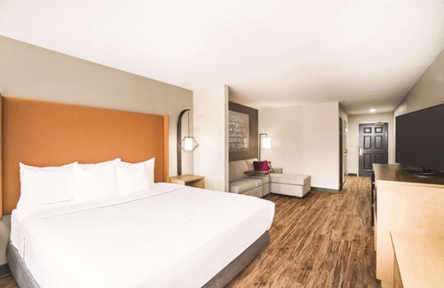 Lupton City Hotel | La Quinta Inn & Suites by Wyndham Chattanooga North - Hixson