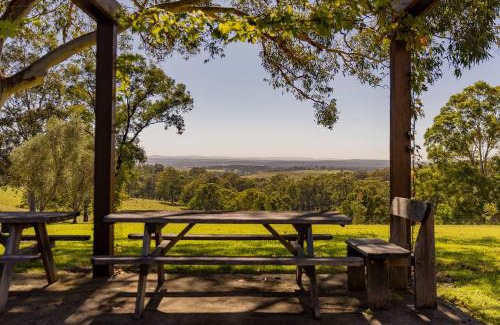 Pokolbin House | La Roseraie - Elegant Hunter Valley Vines Homestead