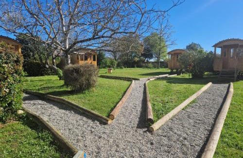 Monbequi Bed & Breakfast | la roulotte dépote