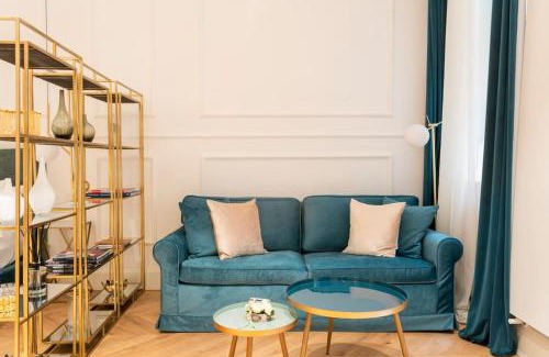 Cerchia dei navigli Apartment | LA SCALA SUITE-Luxury Apartment