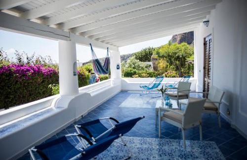 Panarea House | La Sirena