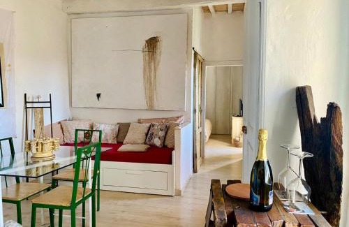 Pitigliano Apartment | La Sorpresa sul Bastione with panoramic balcony