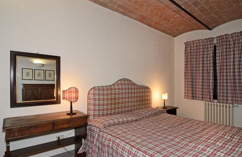 Terricciola Apartment | La Sughera - Badia di Morrona