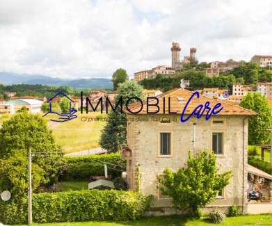 Nozzano Castello Apartment | La Toscana sotto il castello