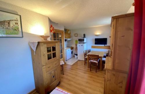 Notre-Dame-de-Bellecombe Apartment | La Troïka