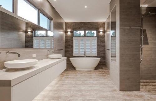 Dunsborough House | La Vacanza - Luxe Spacious Home with Ocean Views