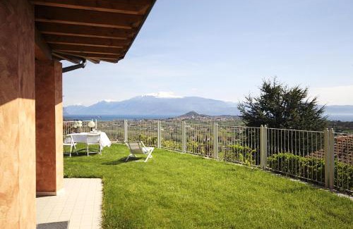 Soiano del Lago House | La Villa Degli Ulivi