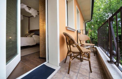 Desenzano del Garda Bed & Breakfast | La Villa Desenzano