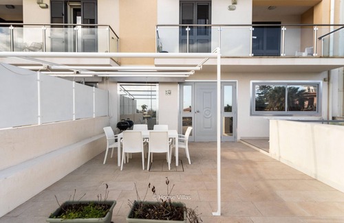 Avola Apartment | La Zagara in Avola With 2 Bedrooms and 2 Bathrooms