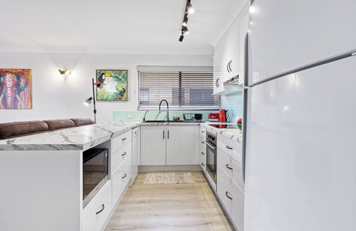Mooloolaba Apartment | LaCosta 4 Mooloolaba Apartment