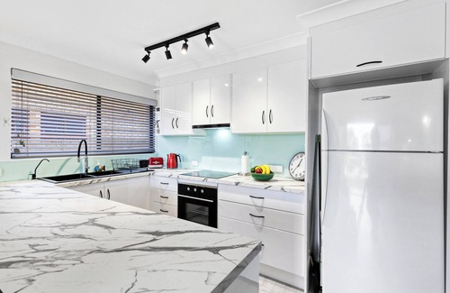 Mooloolaba Apartment | LaCosta 4 Mooloolaba Apartment
