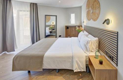 Lloret Town Center Hostel | LAGOM Apartments NEW, 5 min walk from the sea