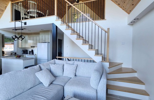 Saint-Prosper Ski Chalet | Lake and Pool table - The Dorchester