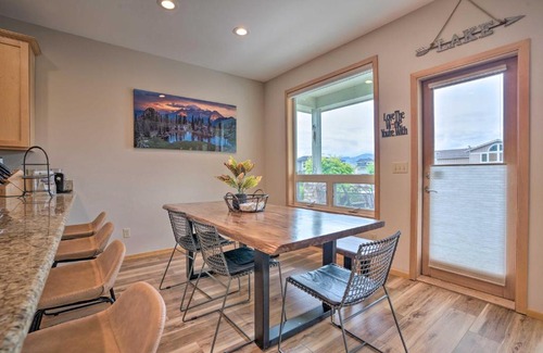 Manson House | Lake Chelan Home with Boat Dock and Slip