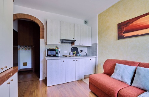 Germignaga Apartment | Lake Maggiore - Elegant Apartment with Pool