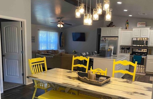Kingston House | Lake Texoma getaway - Alberta Creek