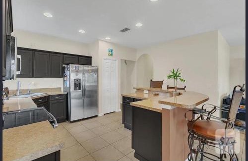 Orlando Other | Lake views Single family residence Built in 2004