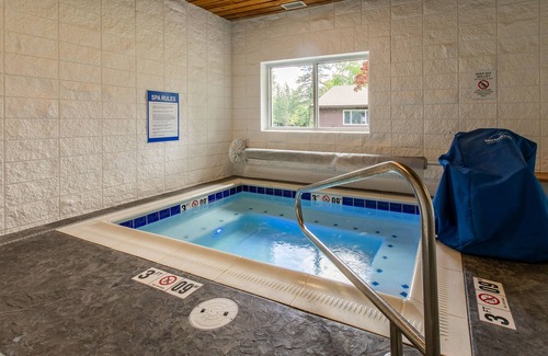 Whitefish Condo | Lakefront Condo with Wonderful Views - Easy Access to Nearby Skiing