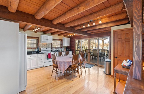 Lake Norman of Catawba House | LakeFront Lodge- New to Lake Norman!