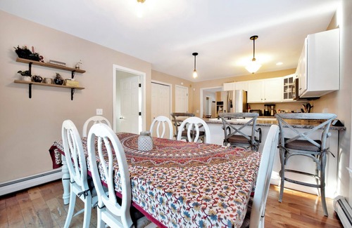 Williamsville House | Lakes and Hiking Summertime - Spacious 4-bedroom Pet Friendly Home