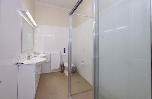 Forster Hotel | Lakes and Ocean Hotel Forster