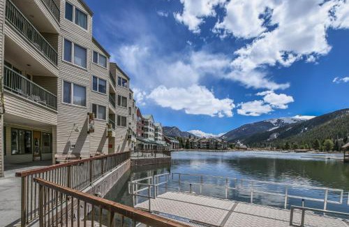 Lakeside Village House | Lakeside 1481 by SummitCove Lodging